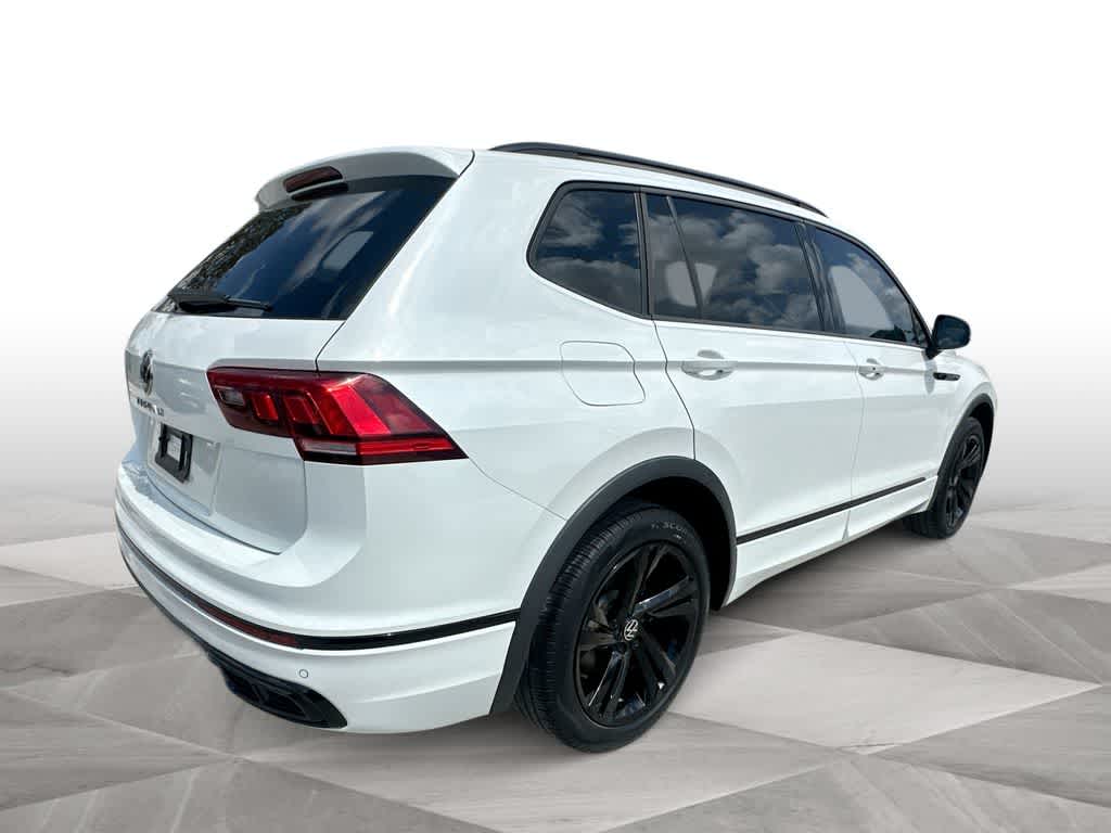 2023 Volkswagen Tiguan SE R-Line Black