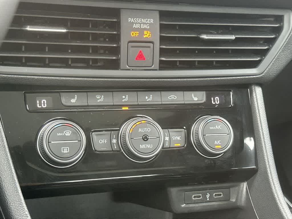 2022 Volkswagen Jetta SE