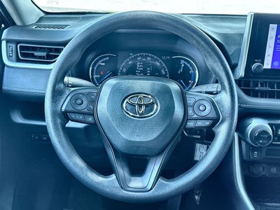 2025 Toyota RAV4 Hybrid LE