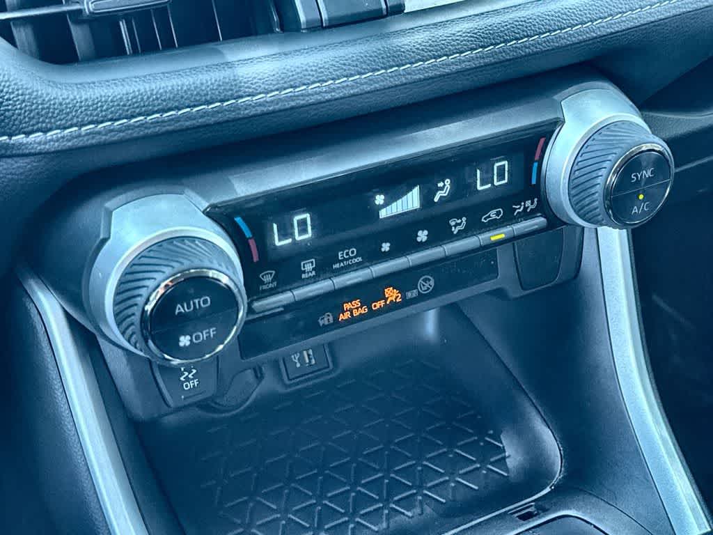2025 Toyota RAV4 Hybrid LE