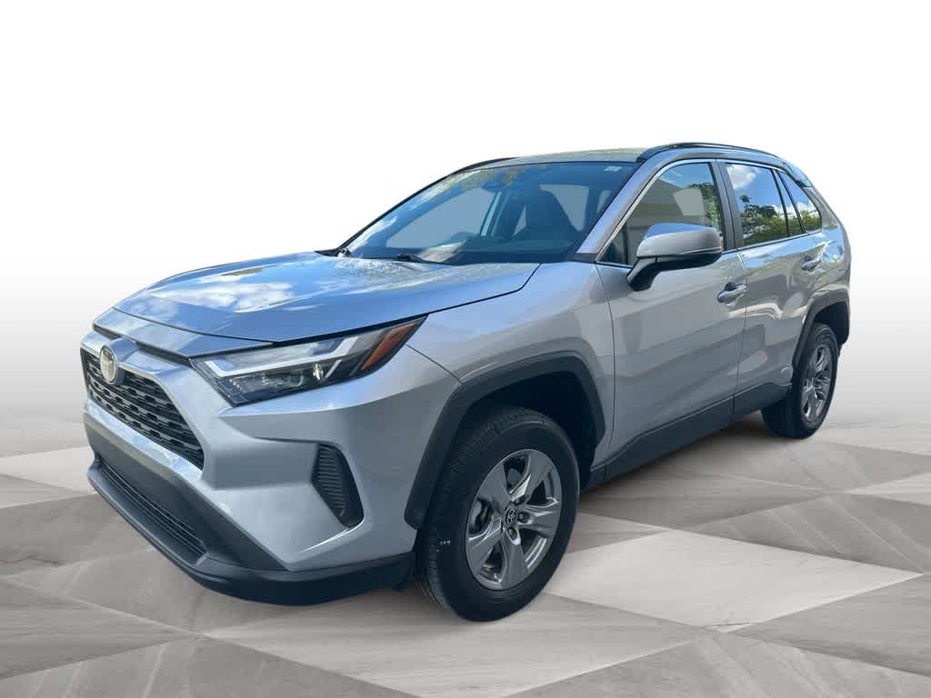 2025 Toyota RAV4 Hybrid XLE