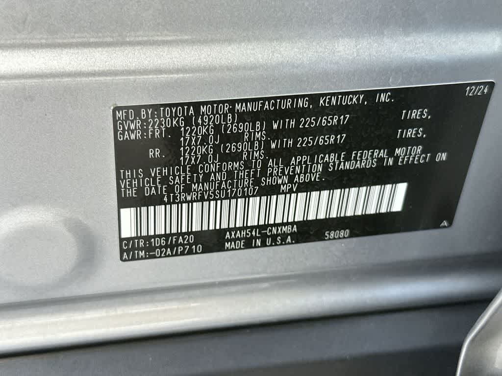 2025 Toyota RAV4 Hybrid XLE