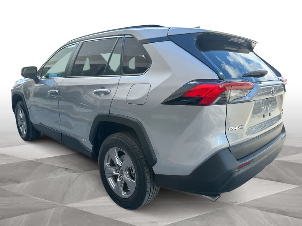 2025 Toyota RAV4 Hybrid XLE