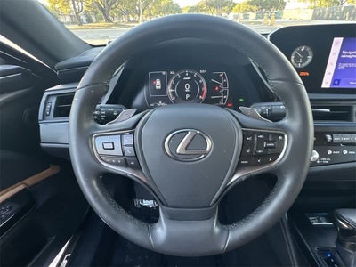 2023 Lexus ES 