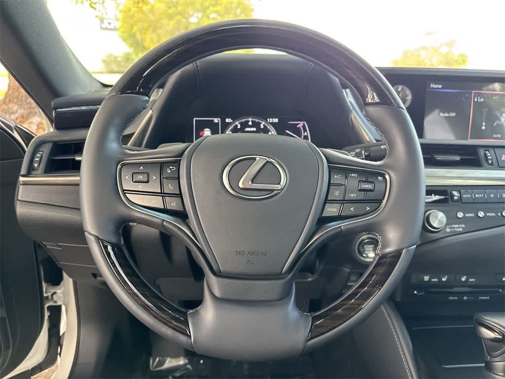 2021 Lexus ES 