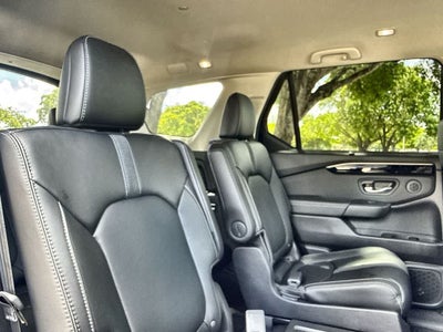 2023 Honda Pilot EX-L 7 Passenger