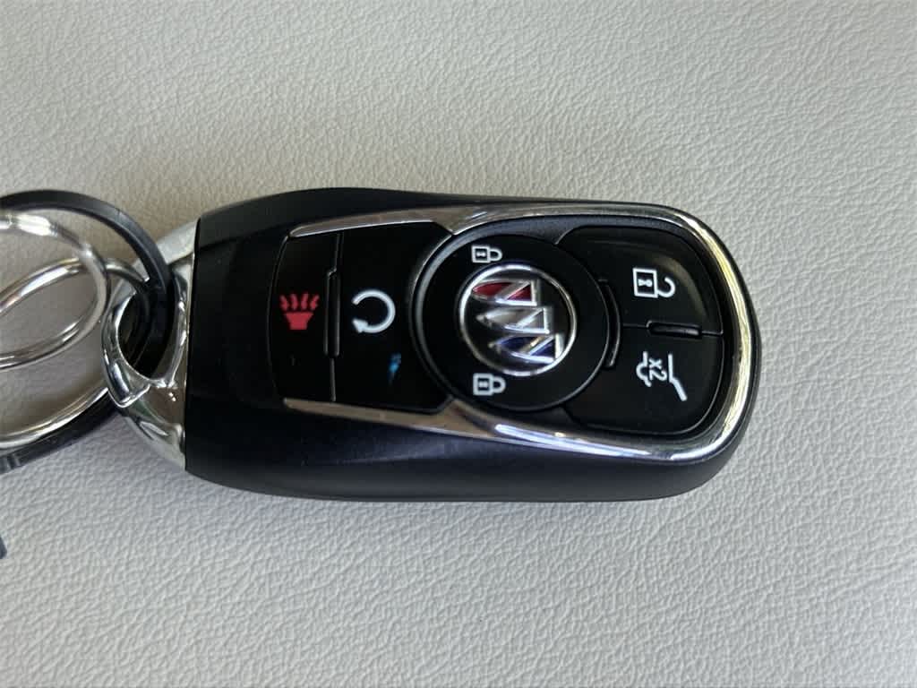 2024 Buick Enclave Essence