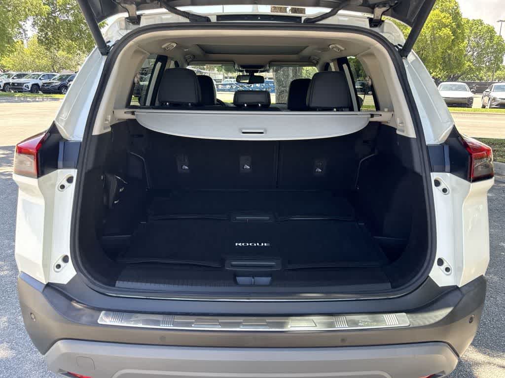 2021 Nissan Rogue SL