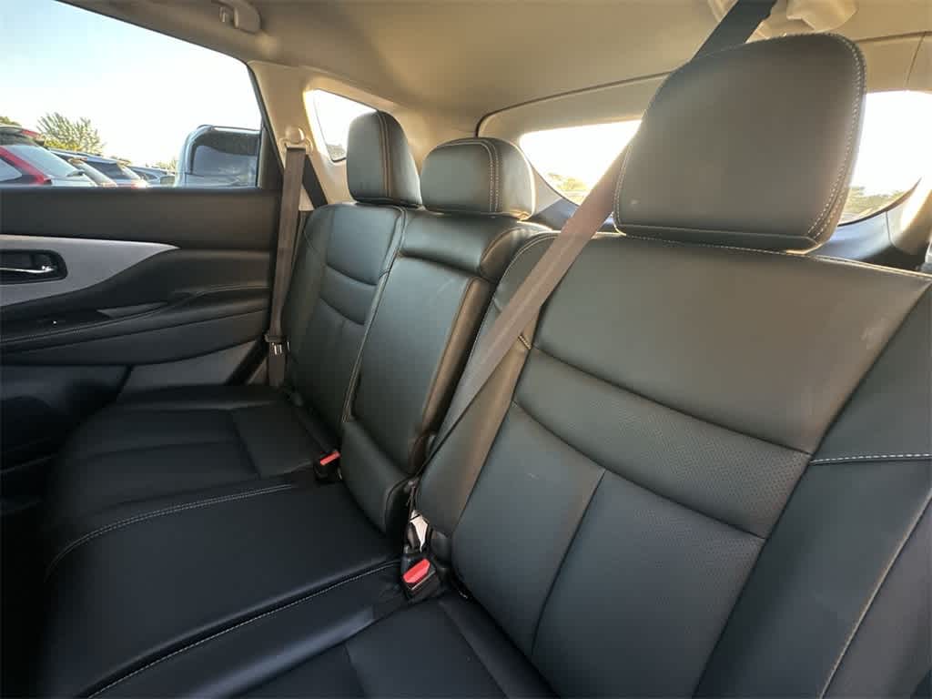 2023 Nissan Murano SL