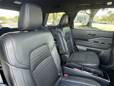 2024 Nissan Pathfinder Rock Creek