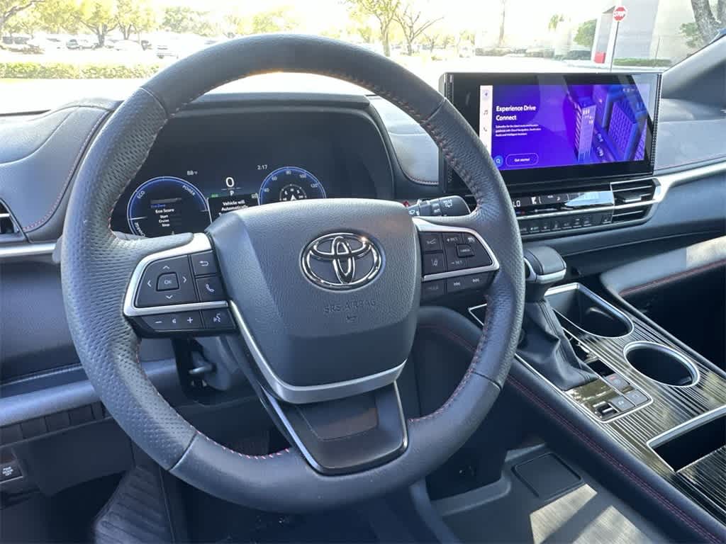 2025 Toyota Sienna XSE