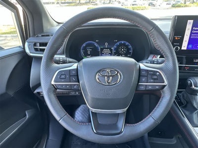 2025 Toyota Sienna XSE