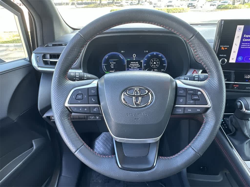2025 Toyota Sienna XSE