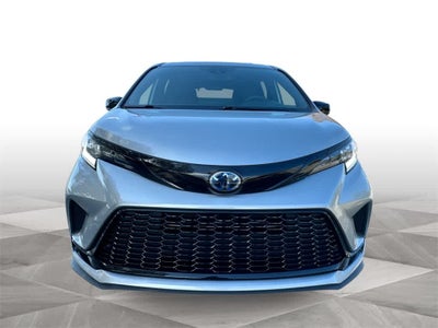 2025 Toyota Sienna XSE