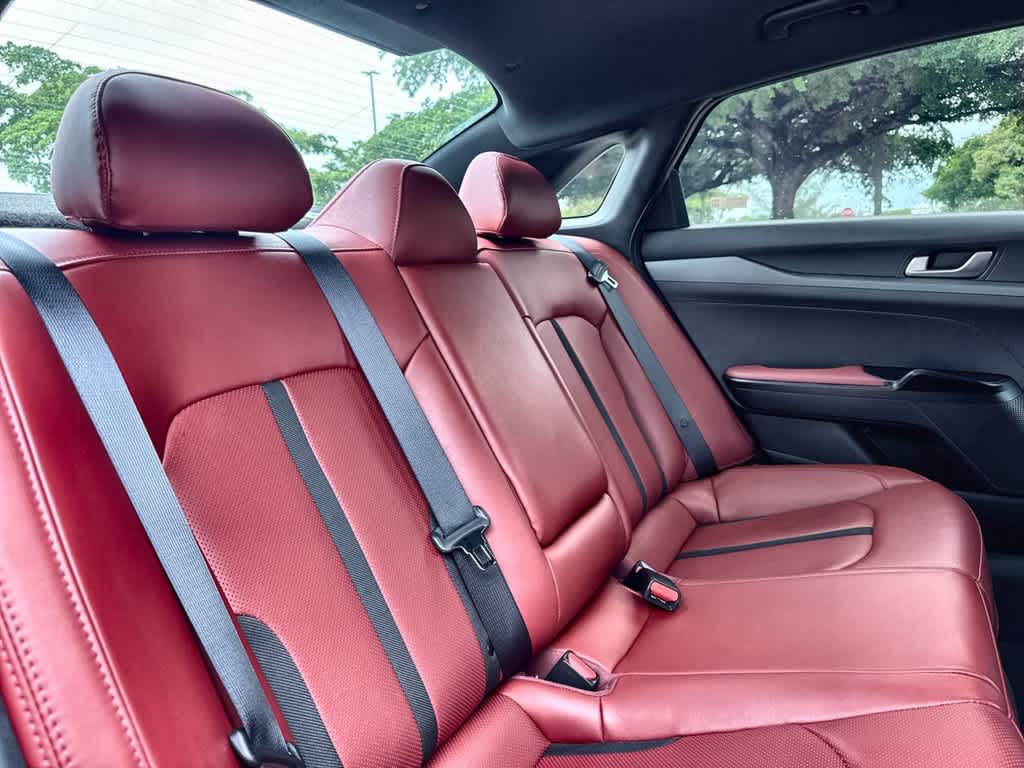 2024 Kia K5 GT-Line
