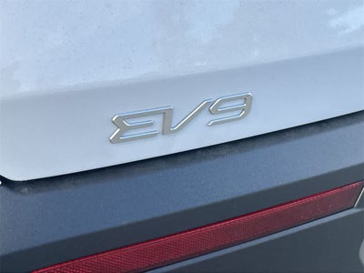 2026 Kia EV9 Light Short Range