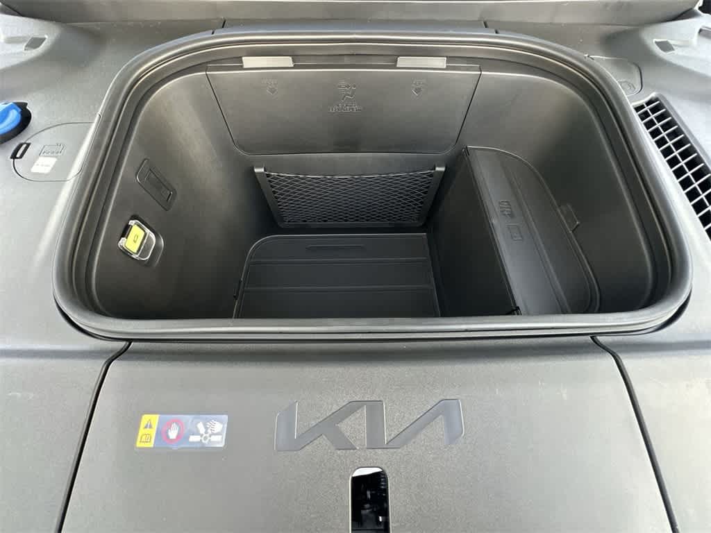 2026 Kia EV9 Light Short Range
