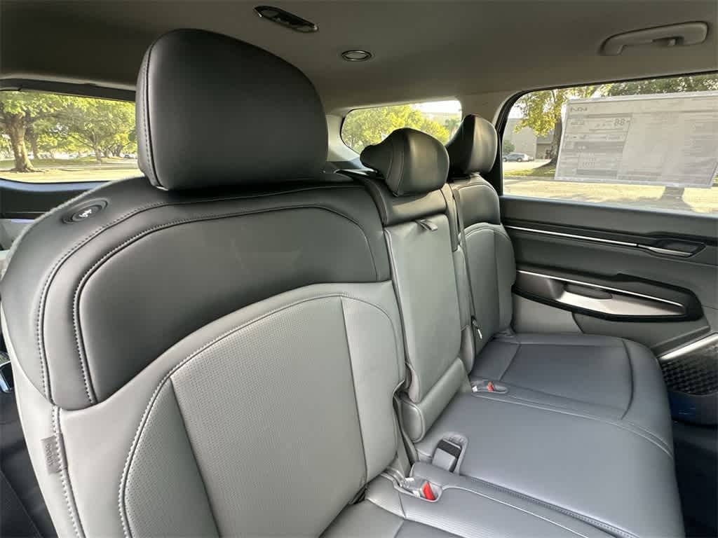 2026 Kia EV9 Light Short Range