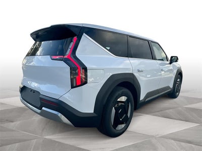 2026 Kia EV9 Light Short Range