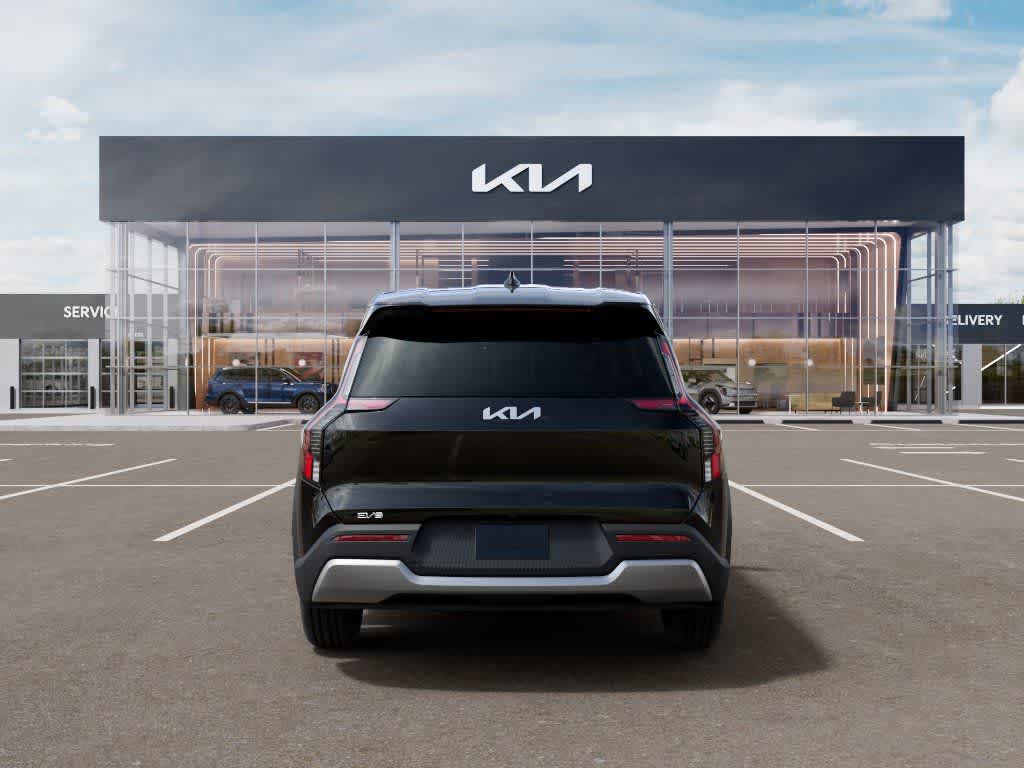 2026 Kia EV9 Light Short Range