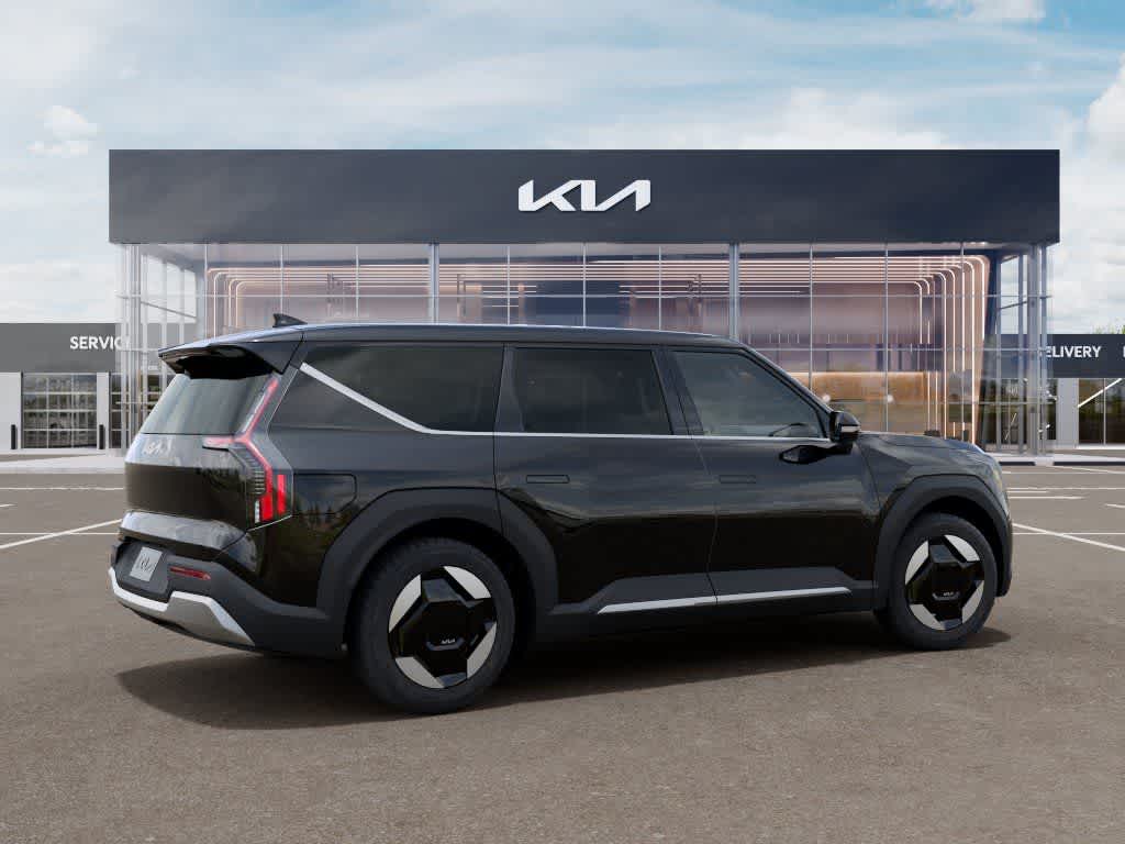 2026 Kia EV9 Light Short Range