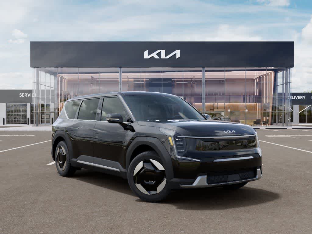 2026 Kia EV9 Light Short Range