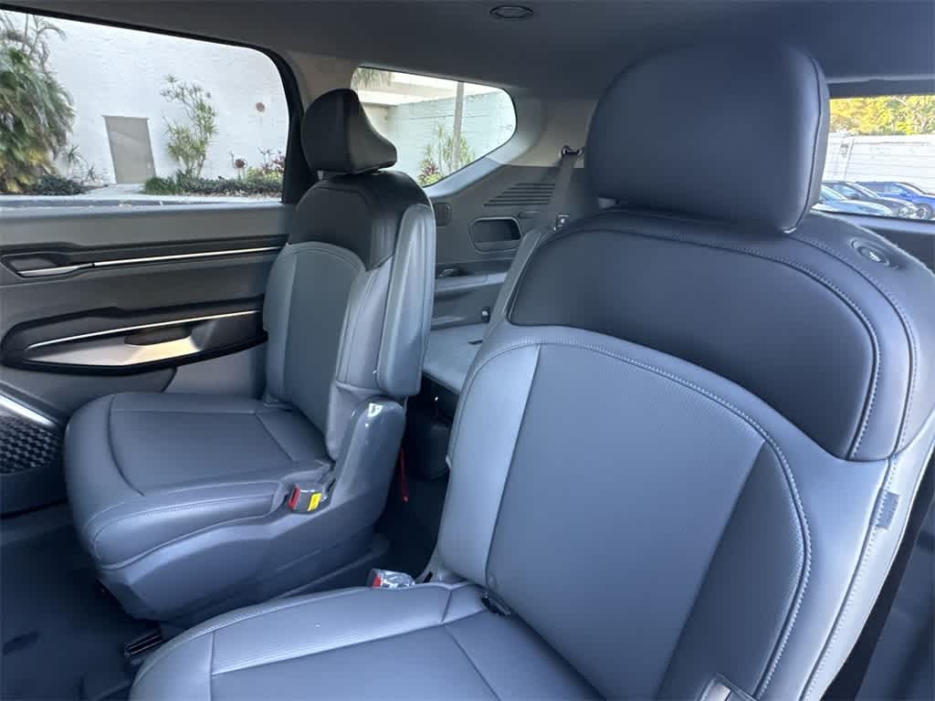 2026 Kia EV9 Light Long Range