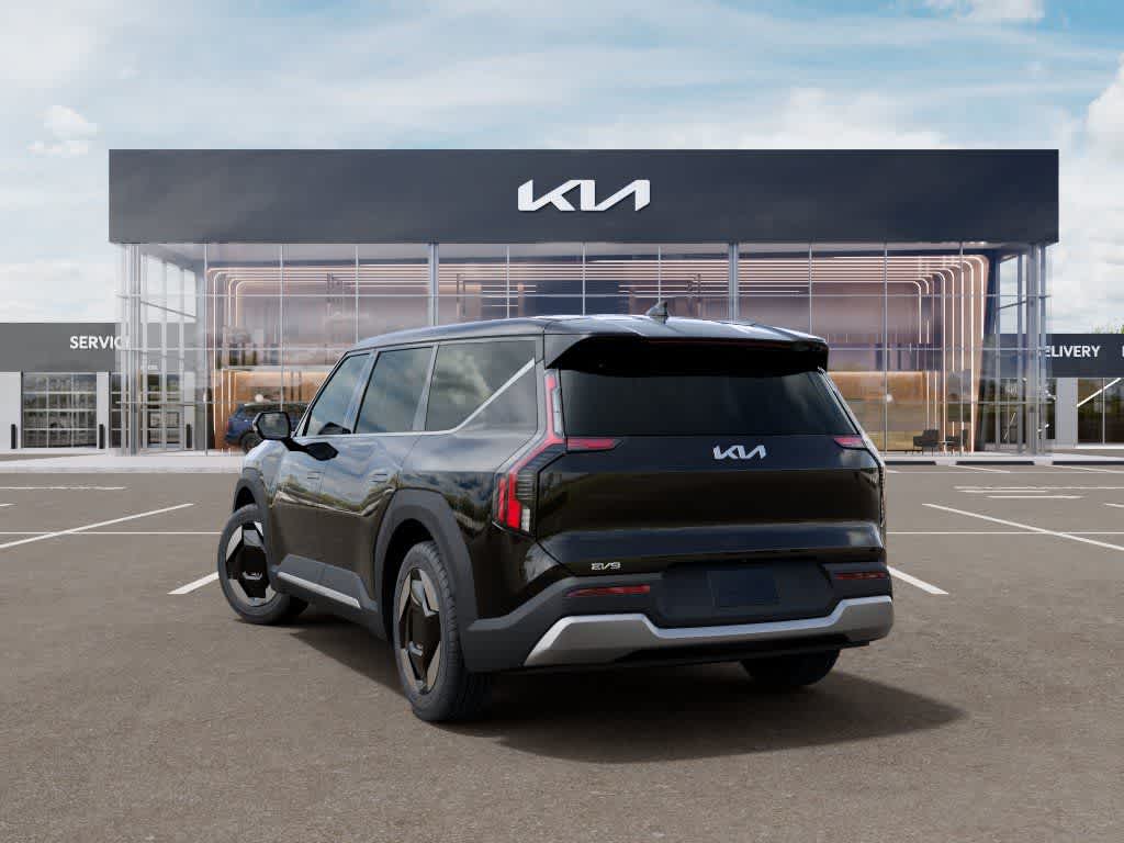 2026 Kia EV9 Light Long Range