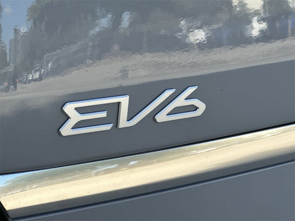 2025 Kia EV6 Wind