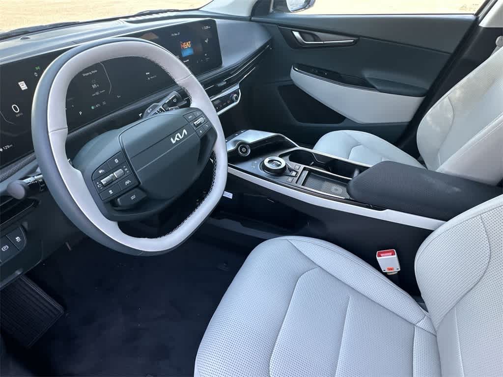 2025 Kia EV6 Wind