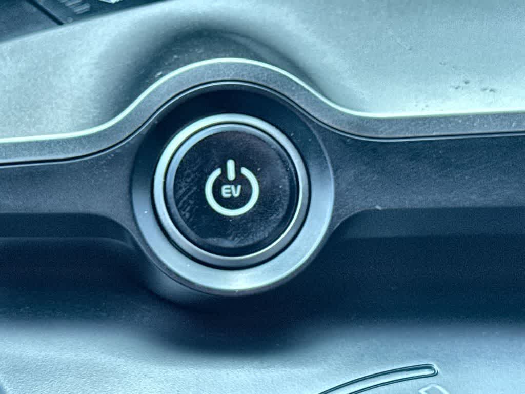 2025 Kia EV6 Light