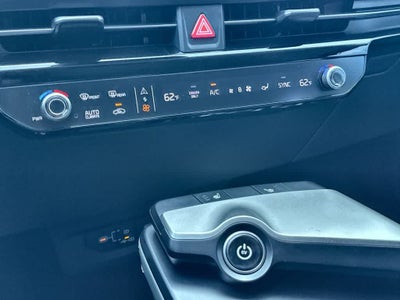 2025 Kia EV6 Light