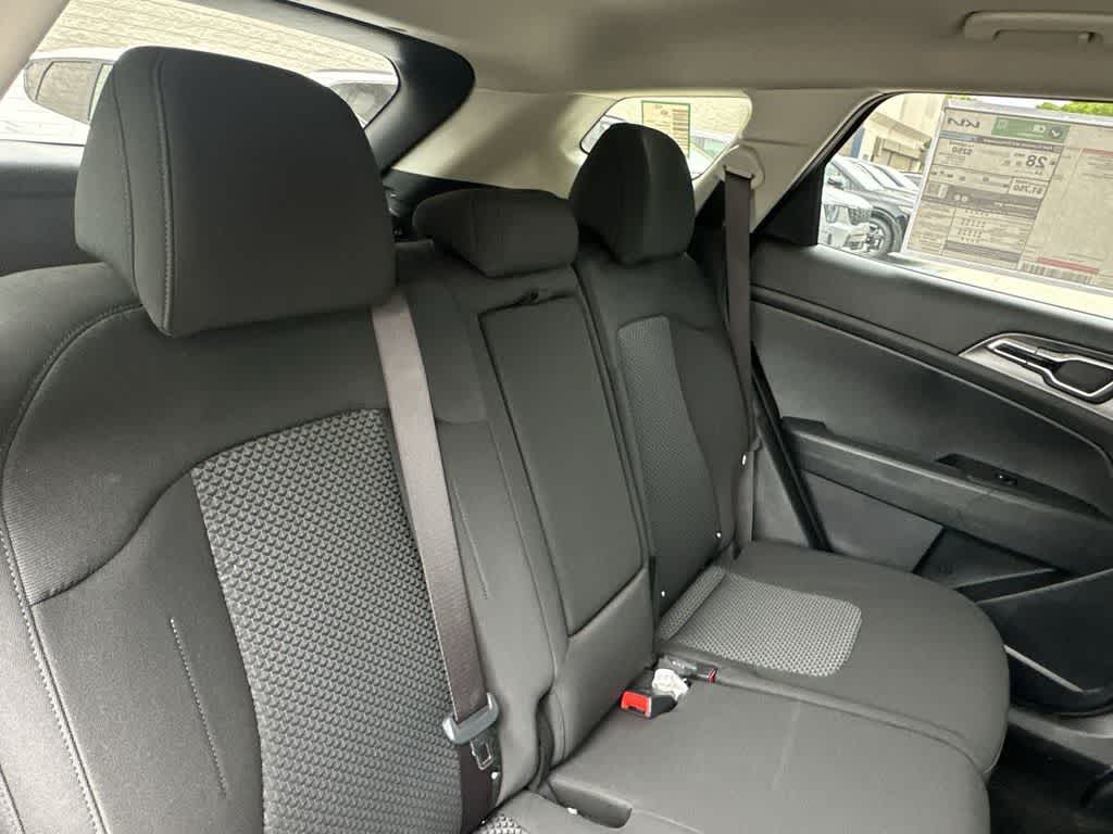 2026 Kia Sportage LX