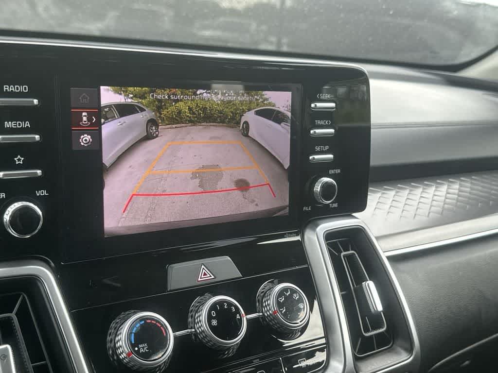 2023 Kia Sorento LX