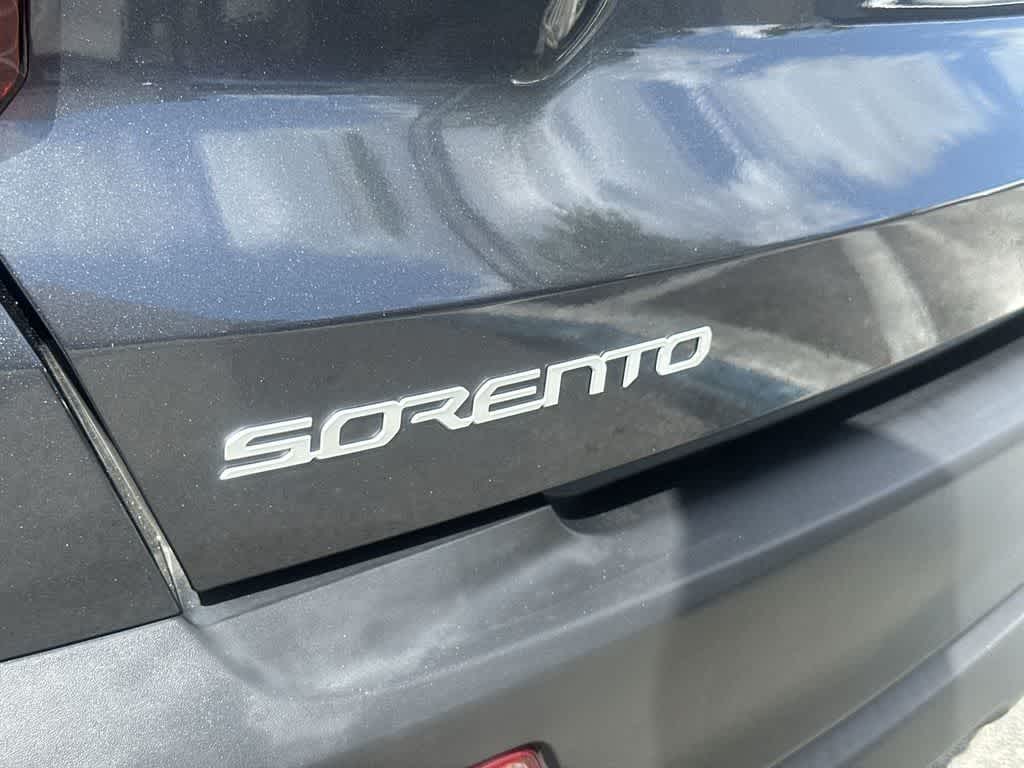 2023 Kia Sorento LX