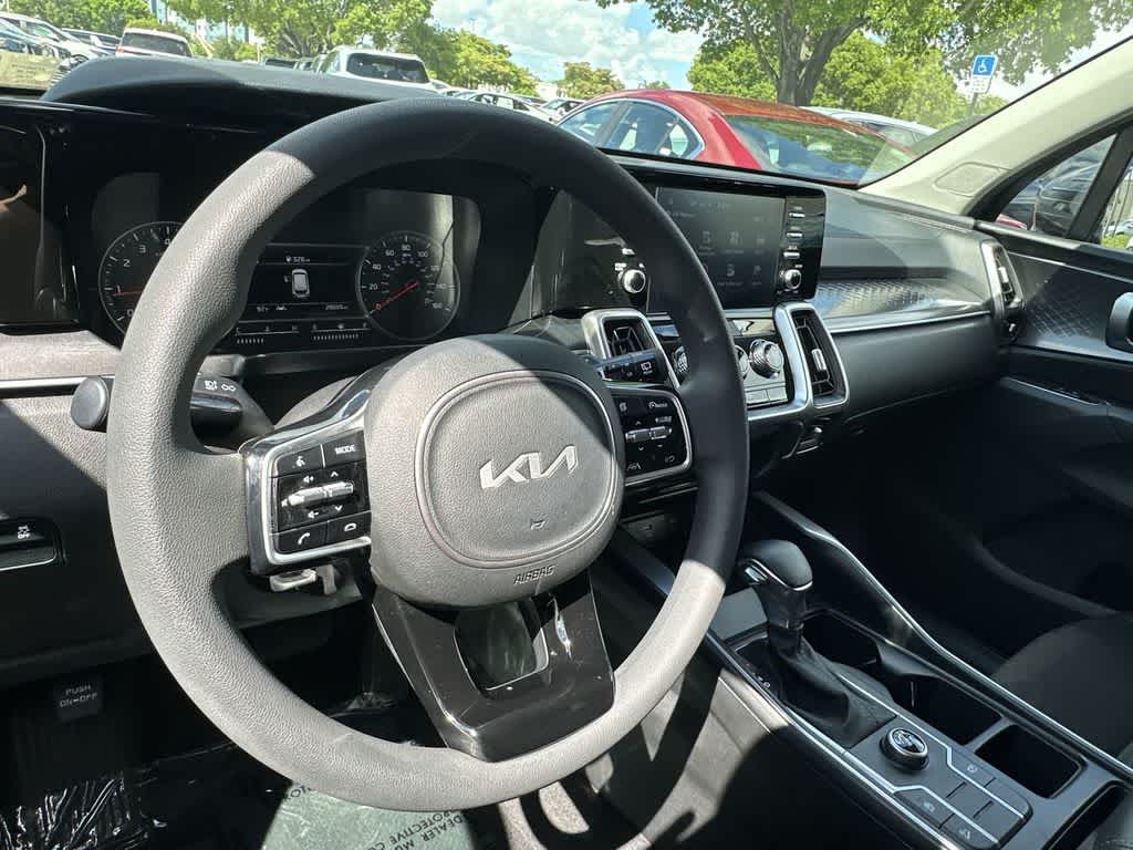 2023 Kia Sorento LX