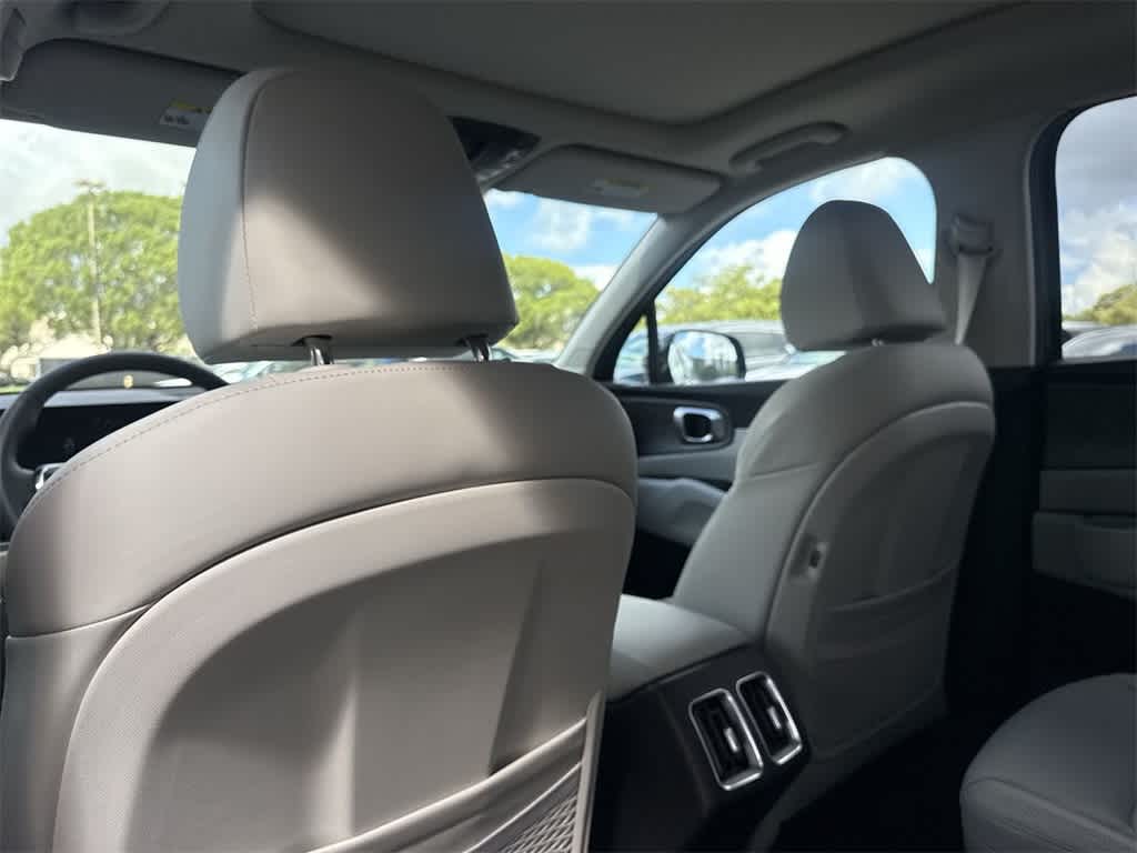 2025 Kia Sorento X-Line EX
