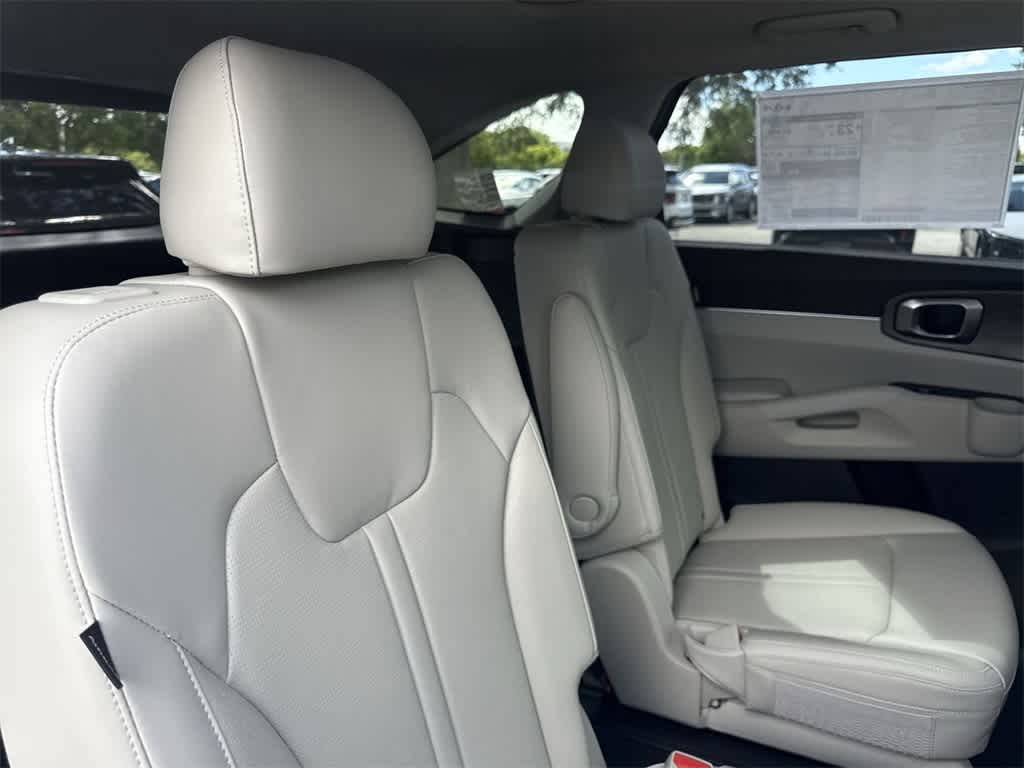 2025 Kia Sorento X-Line EX