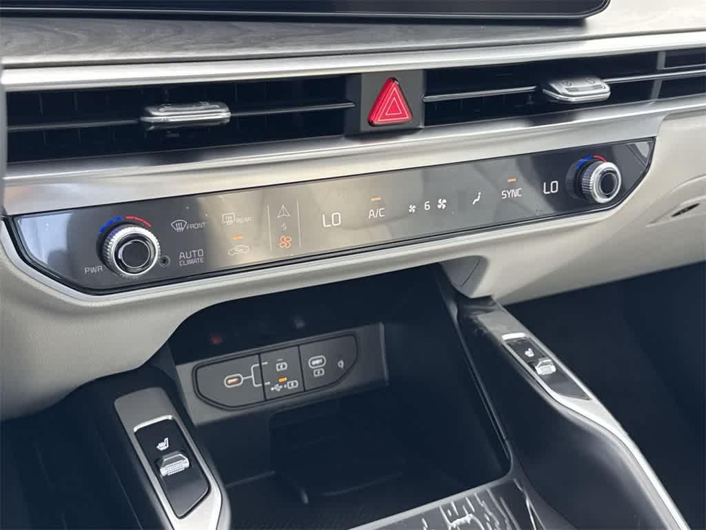 2025 Kia Sorento X-Line EX