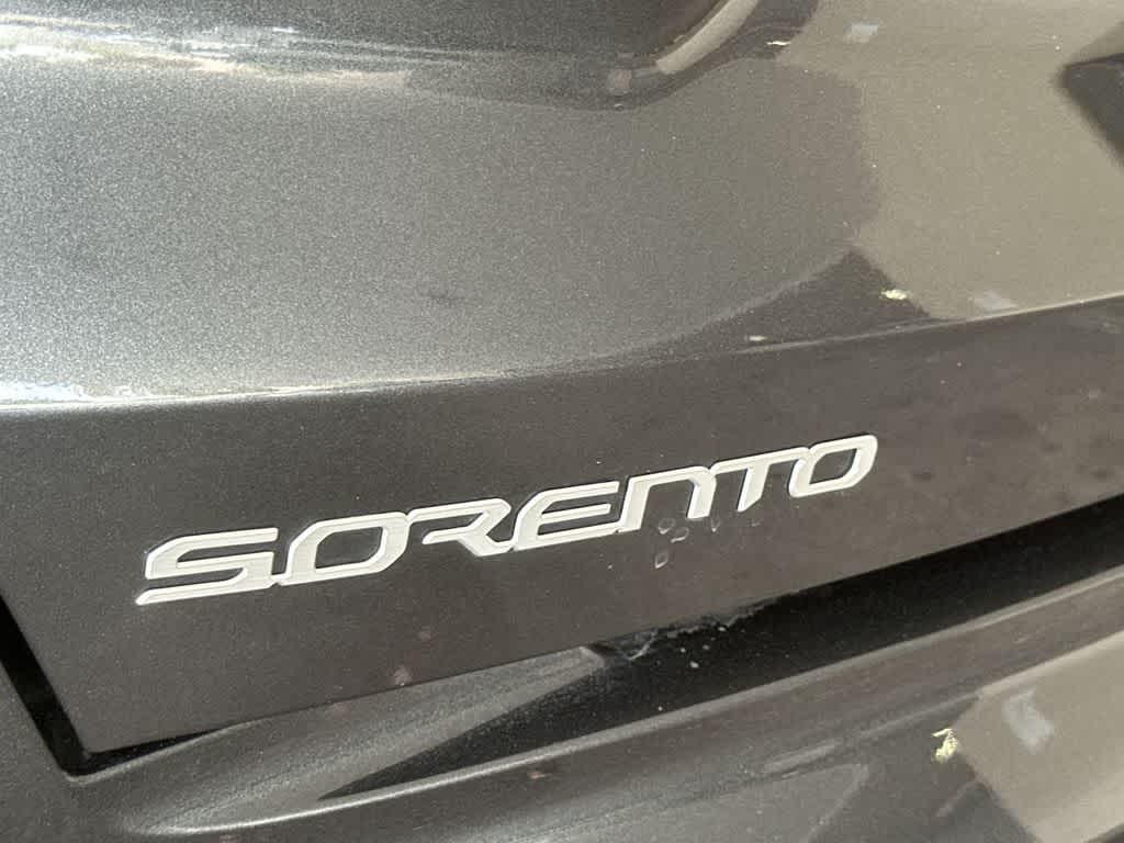 2023 Kia Sorento S