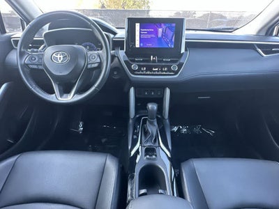 2024 Toyota Corolla Cross XLE