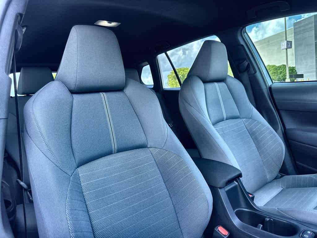 2025 Toyota Corolla Cross Hybrid SE