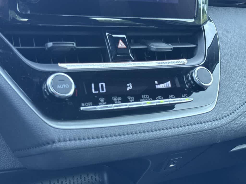 2024 Toyota Corolla Hybrid SE