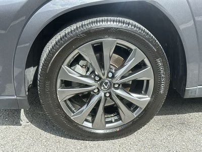 2023 Lexus UX 250h F SPORT Design