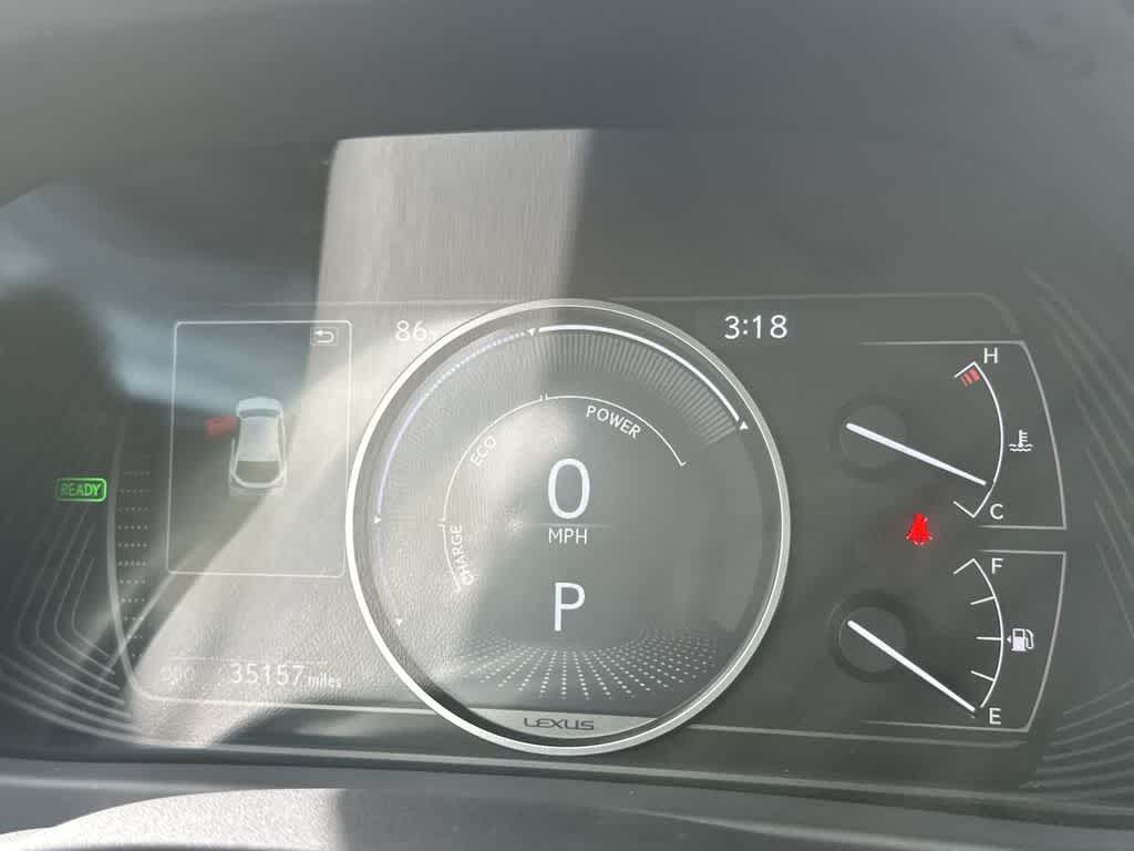 2023 Lexus UX 250h F SPORT Design