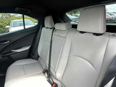 2023 Lexus UX 250h F SPORT Design