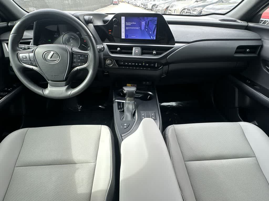 2023 Lexus UX 250h F SPORT Design