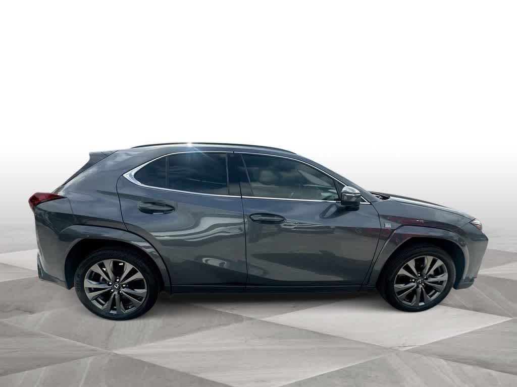 2023 Lexus UX 250h F SPORT Design