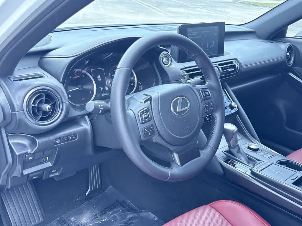 2024 Lexus IS 350 F SPORT Design