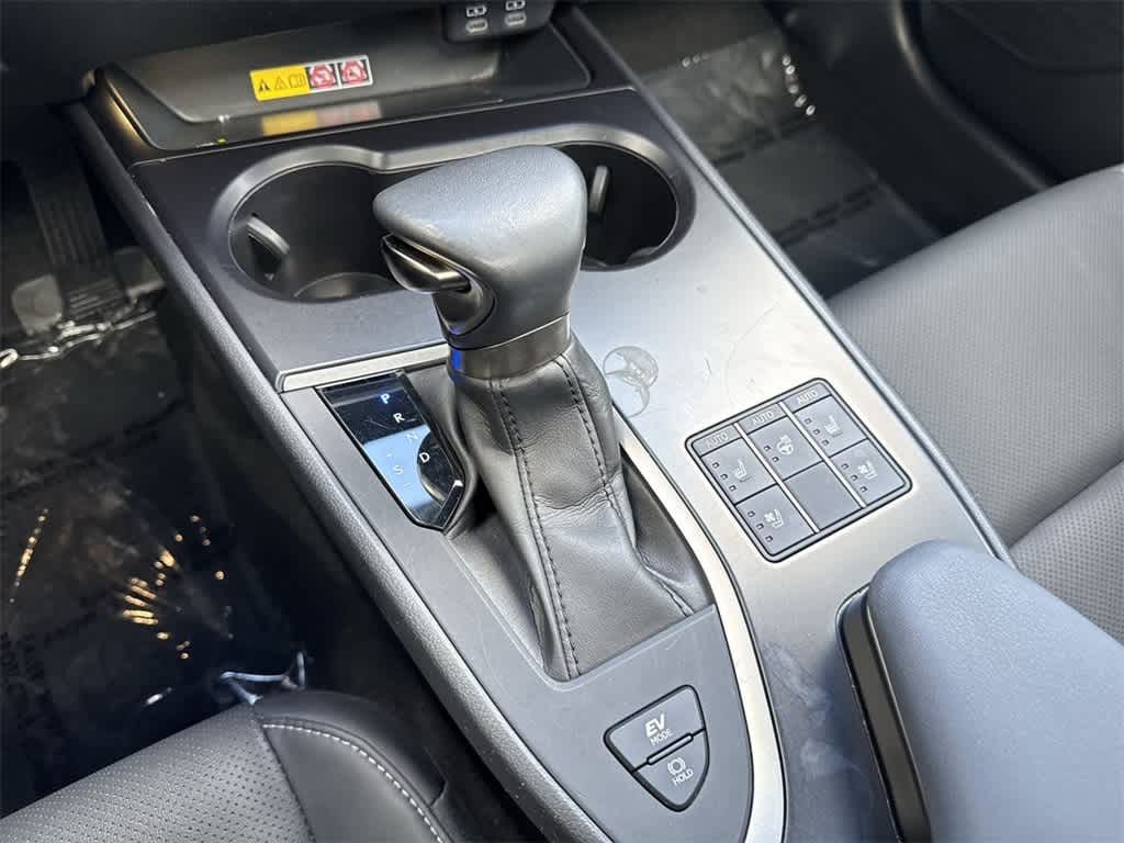 2023 Lexus UX Premium